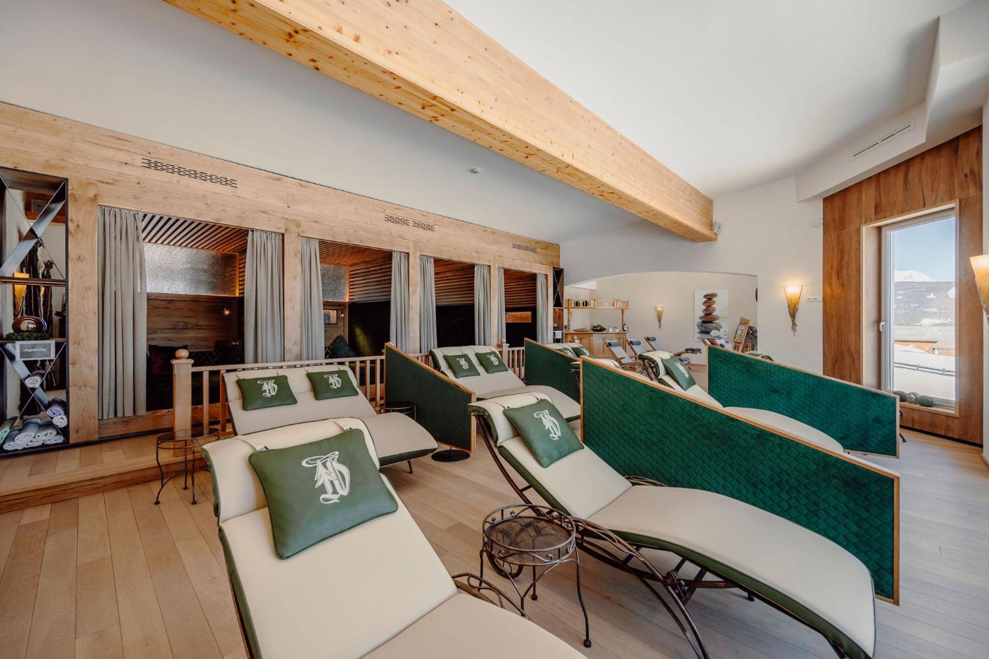 Hotel Waldfrieden Шладминг Экстерьер фото